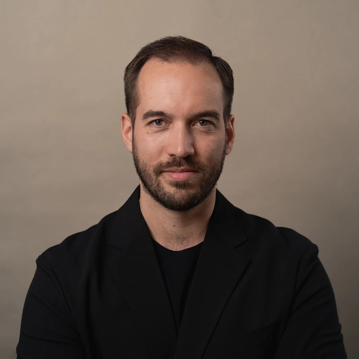 Portrait von Robert Stein, Planung & Genehmigung bei ENTEC Energie Invest